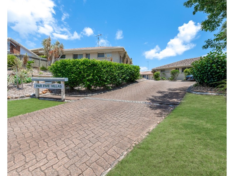 4/5 Kiata Court, Mount Coolum QLD 4573