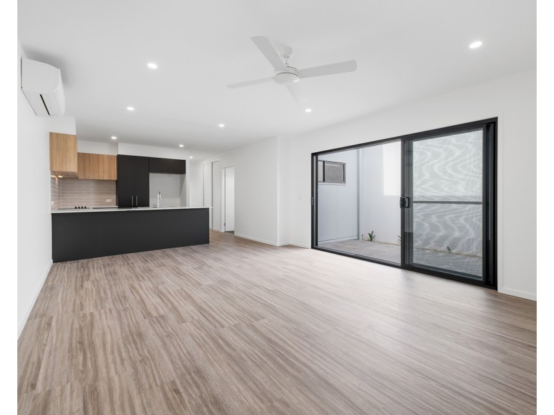 111 Tranquility Way, Palmview QLD 4553