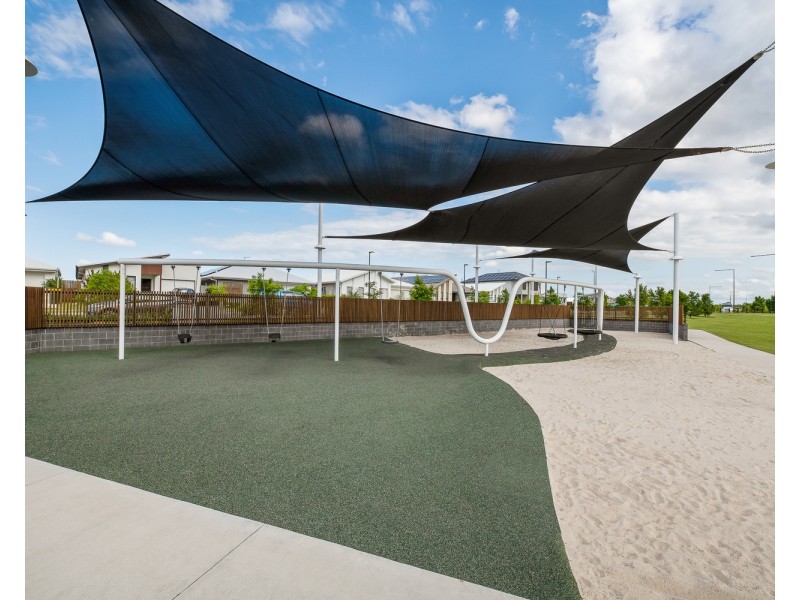 111 Tranquility Way, Palmview QLD 4553