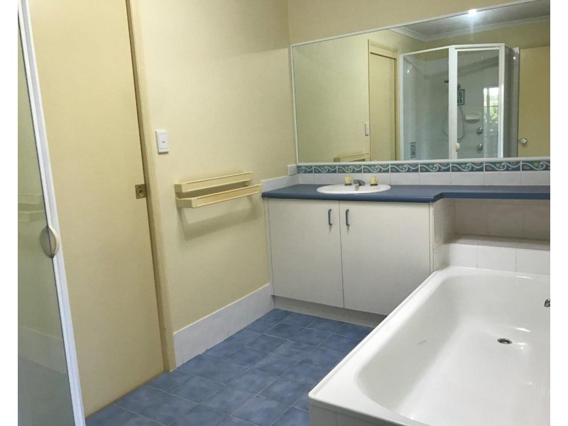 6/6 Yerranya Row, Yaroomba QLD 4573