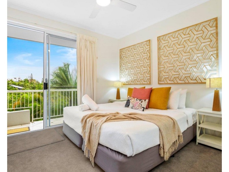 25 Sandy Cove Crescent, Coolum Beach QLD 4573