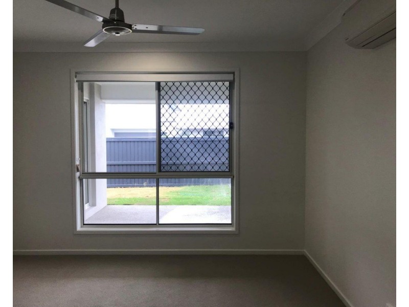 11 Sienna Crescent, Palmview QLD 4553