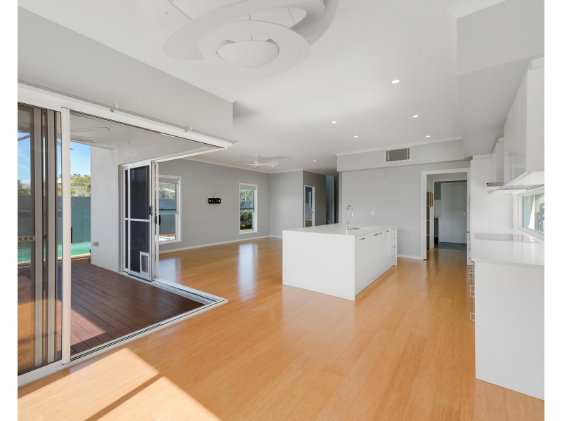 5 Kings Bay Street, Yaroomba QLD 4573