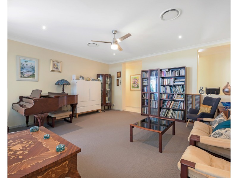 106 The Avenue, Peregian Springs QLD 4573