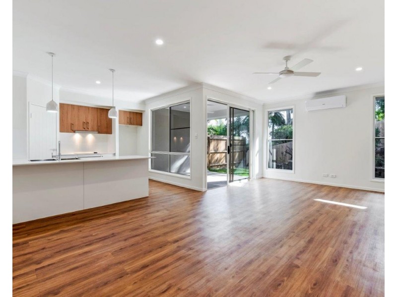 2/67D South Coolum Road, Coolum Beach QLD 4573
