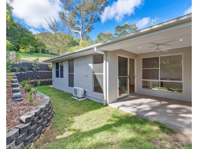 2/67D South Coolum Road, Coolum Beach QLD 4573
