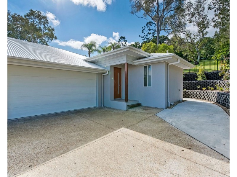 2/67D South Coolum Road, Coolum Beach QLD 4573