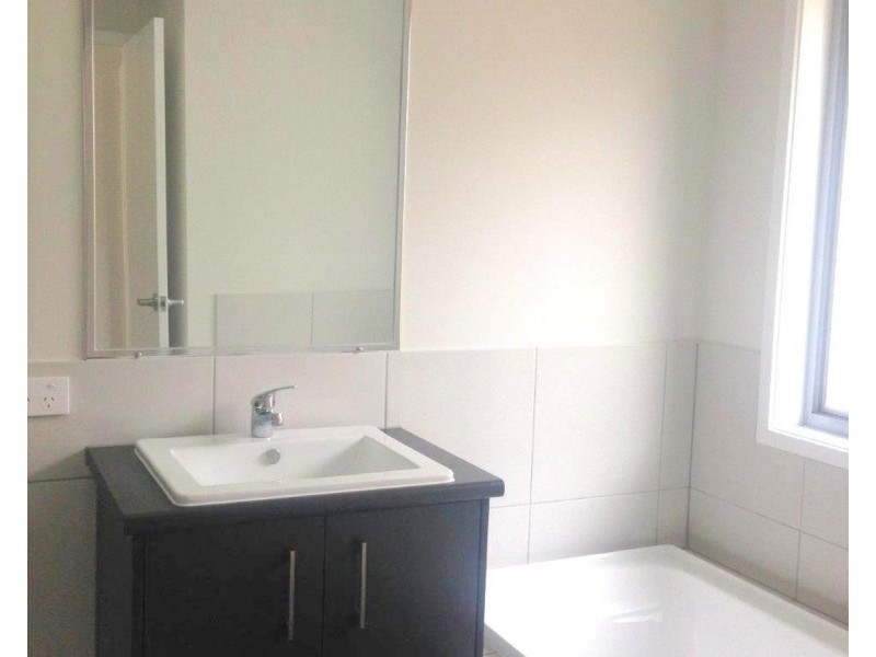 12 Shaw Street, Meridan Plains QLD 4551