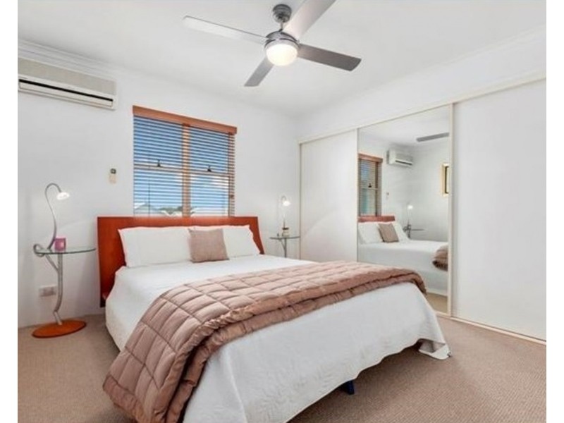 9/8 Merchants Parade, Marcoola QLD 4564