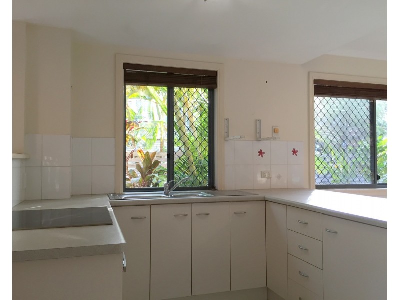 9/8-10 melville Court, Mount Coolum QLD 4573