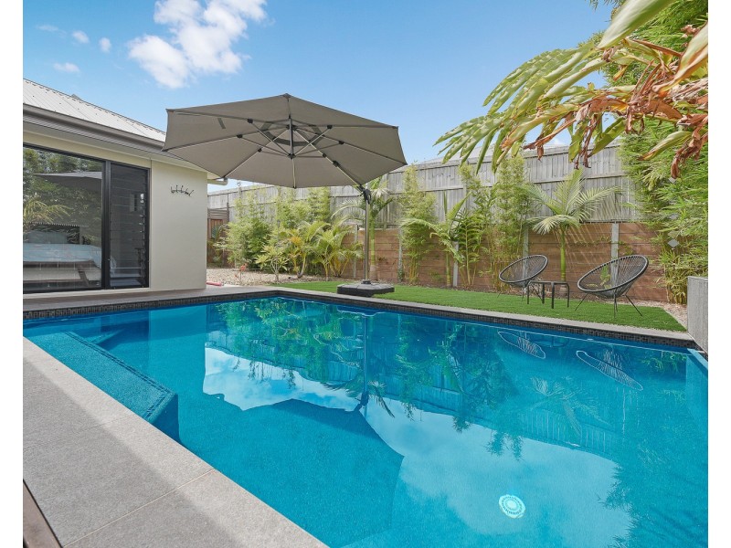 18 Laurina Way, Peregian Springs QLD 4573