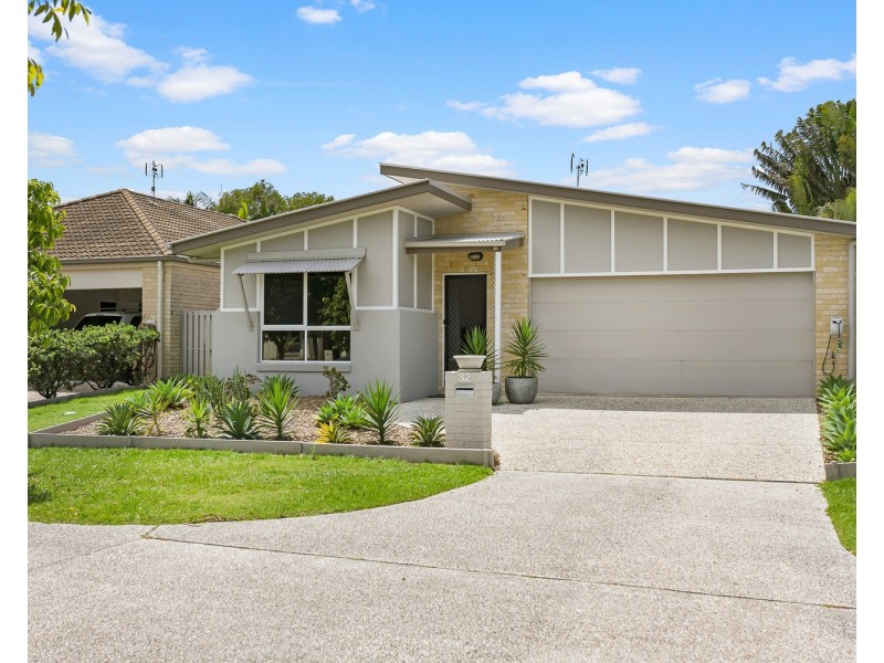 32 Parklands Drive, Pacific Paradise QLD 4564