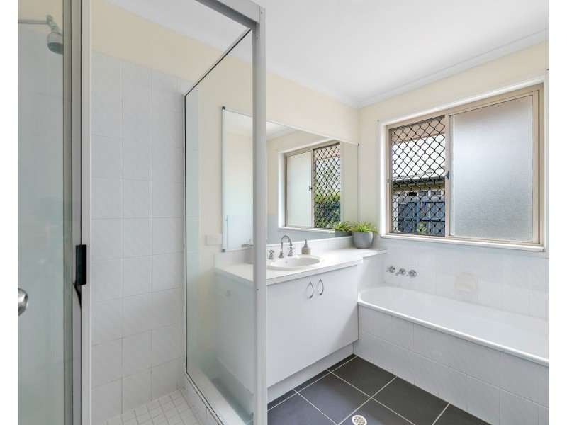 3/7 Kiata Court, Mount Coolum QLD 4573