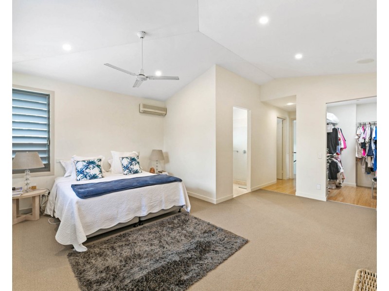 1 Makena Crescent, Yaroomba QLD 4573