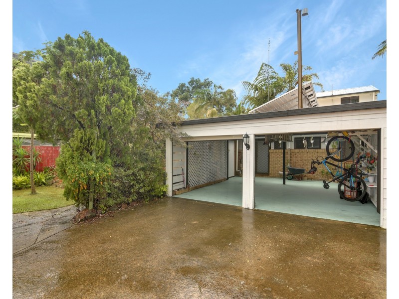 11 Lumeah Drive, Mount Coolum QLD 4573