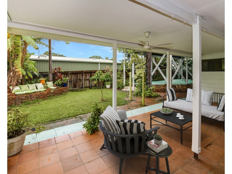 11 Lumeah Drive, Mount Coolum QLD 4573