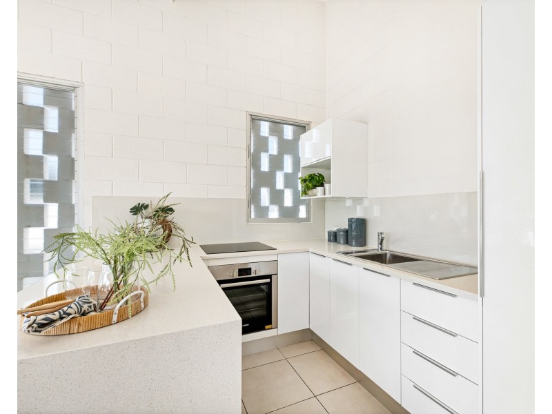 4/75 Memorial Avenue, Cotton Tree QLD 4558