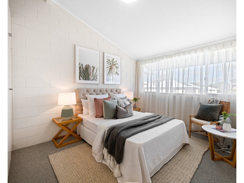 4/75 Memorial Avenue, Cotton Tree QLD 4558