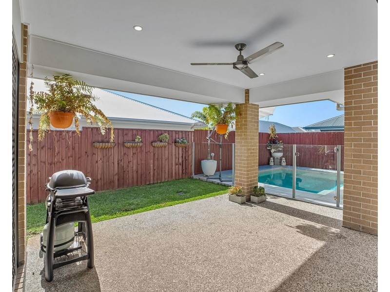 18 California Boulevard, Peregian Beach QLD 4573