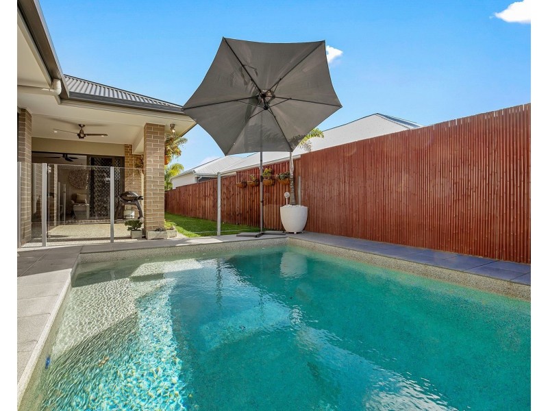 18 California Boulevard, Peregian Beach QLD 4573