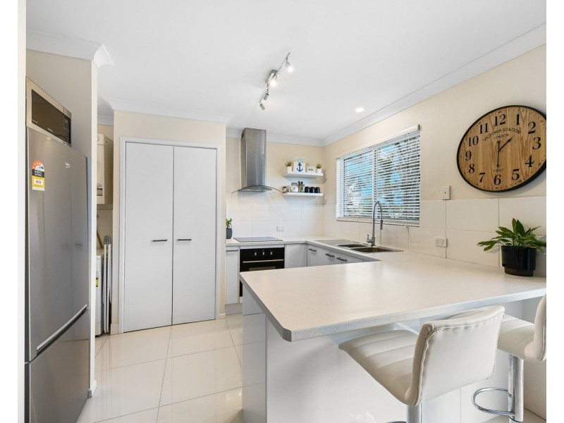 5/8 Eastern Court, Mount Coolum QLD 4573