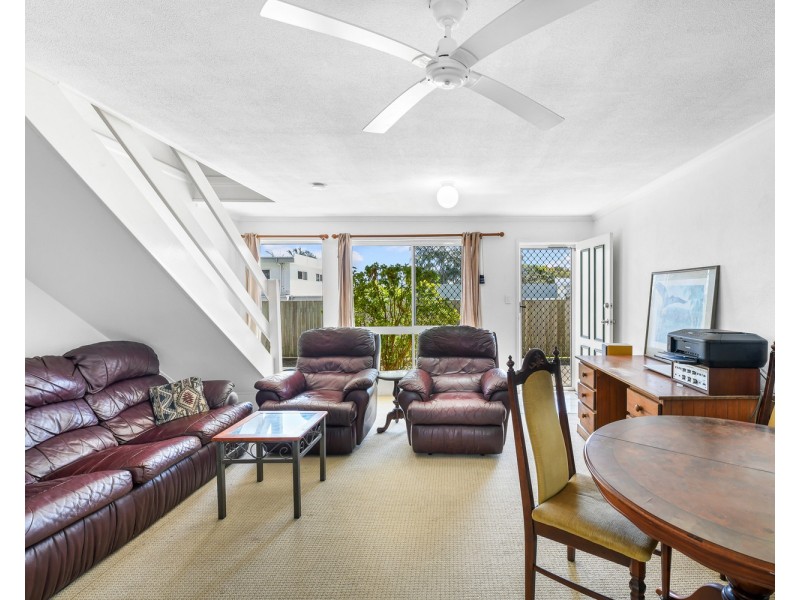4/17 Perry Street, Coolum Beach QLD 4573