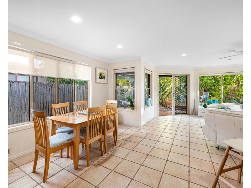 31 Jones Parade, Coolum Beach QLD 4573
