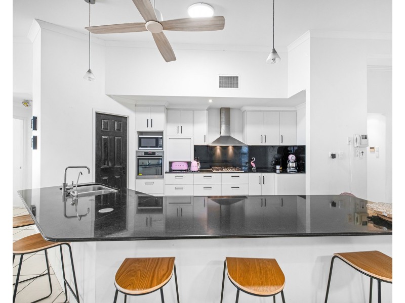 25 Palm Avenue, Coolum Beach QLD 4573