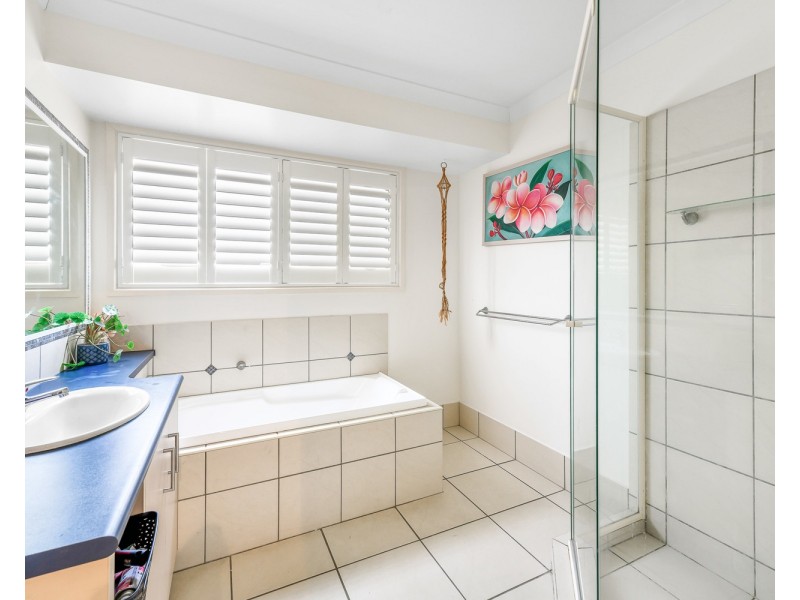 25 Palm Avenue, Coolum Beach QLD 4573