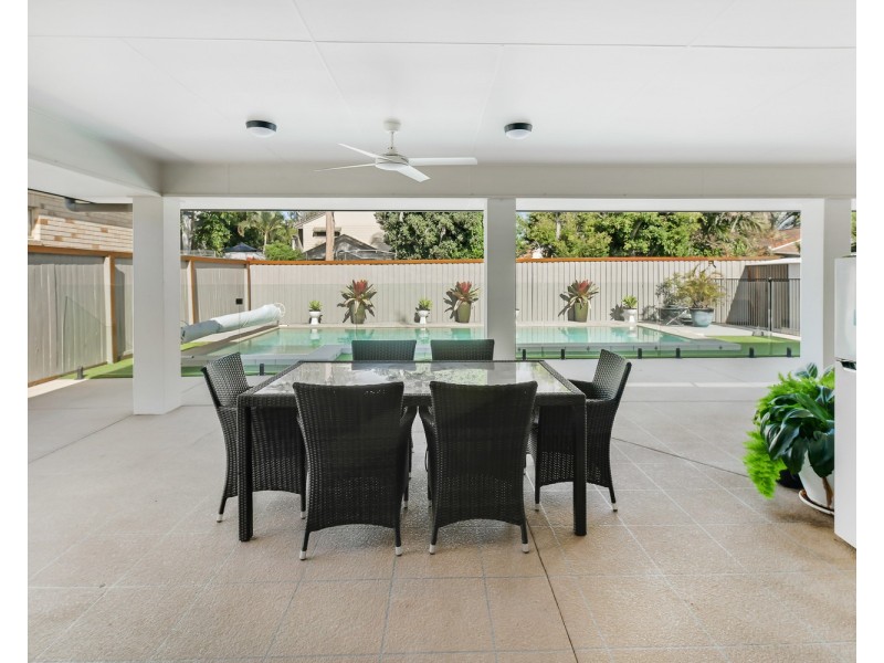25 Palm Avenue, Coolum Beach QLD 4573