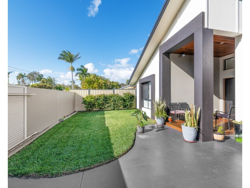 25 Palm Avenue, Coolum Beach QLD 4573