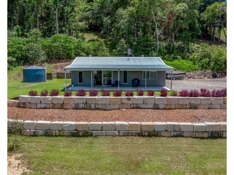 6 Valdora Road, Maroochy River QLD 4561