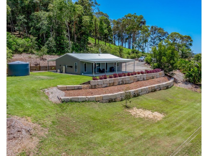 6 Valdora Road, Maroochy River QLD 4561