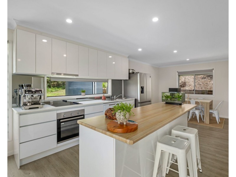 6 Valdora Road, Maroochy River QLD 4561