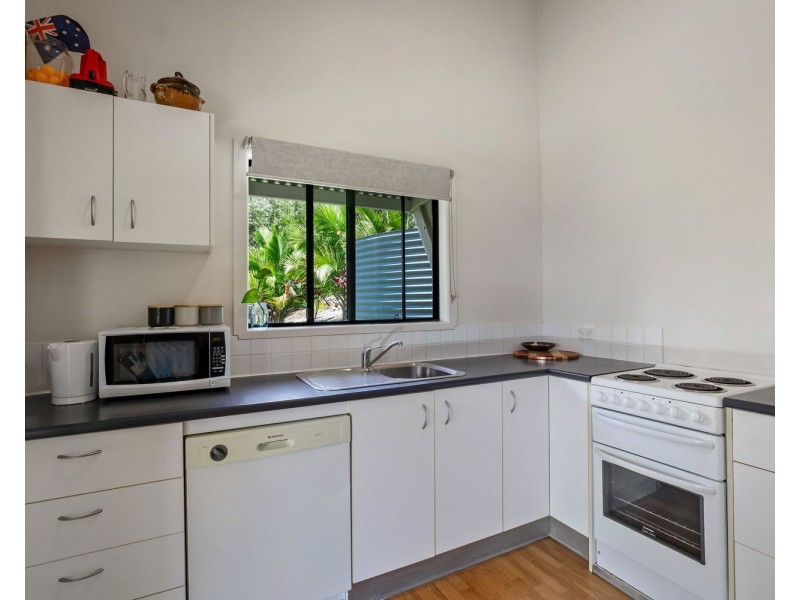 6 Valdora Road, Maroochy River QLD 4561