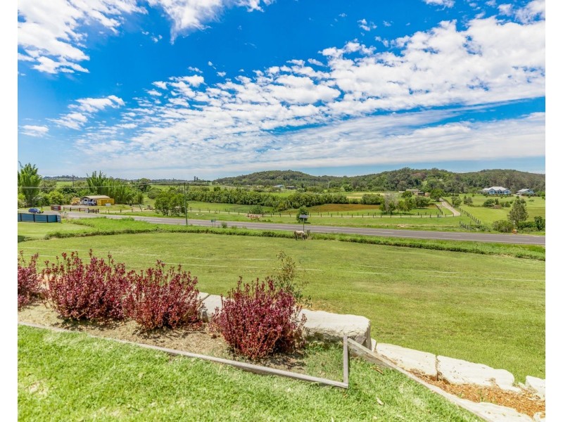 6 Valdora Road, Maroochy River QLD 4561