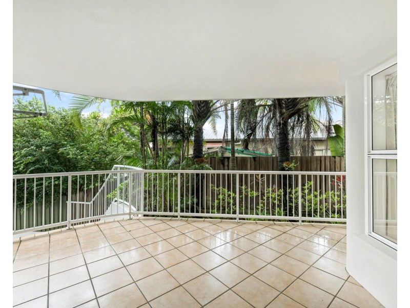 2/23 Beach Road, Coolum Beach QLD 4573