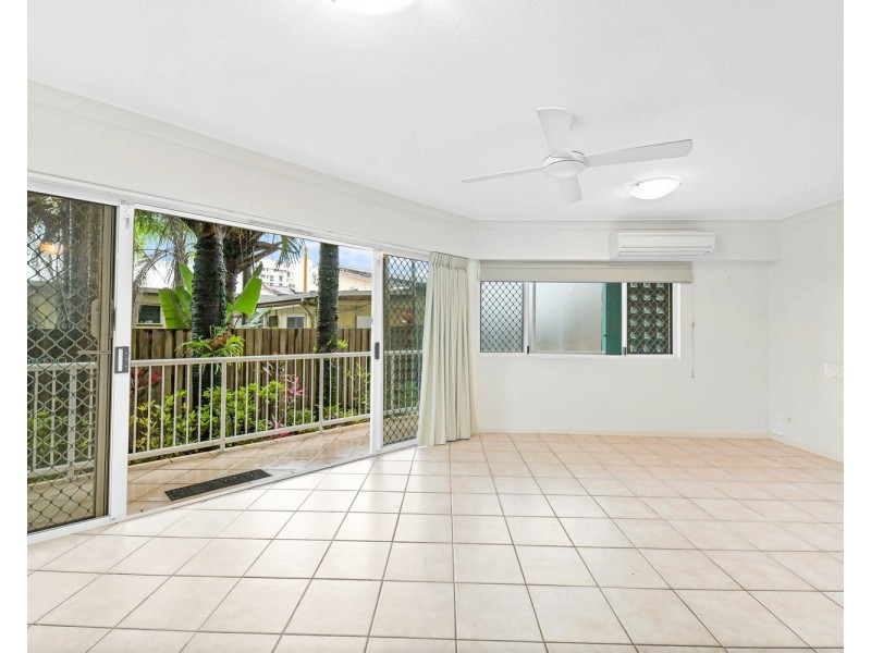 2/23 Beach Road, Coolum Beach QLD 4573