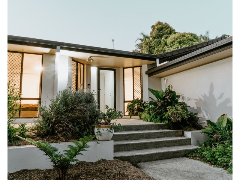 11 Sunstone Court, Yaroomba QLD 4573