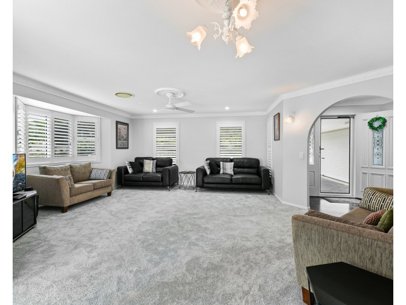5 Mount Ninderry Court, Coolum Beach QLD 4573