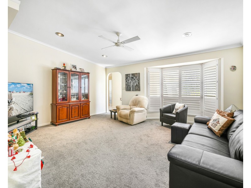 4 Jacqueline Court, Mount Coolum QLD 4573