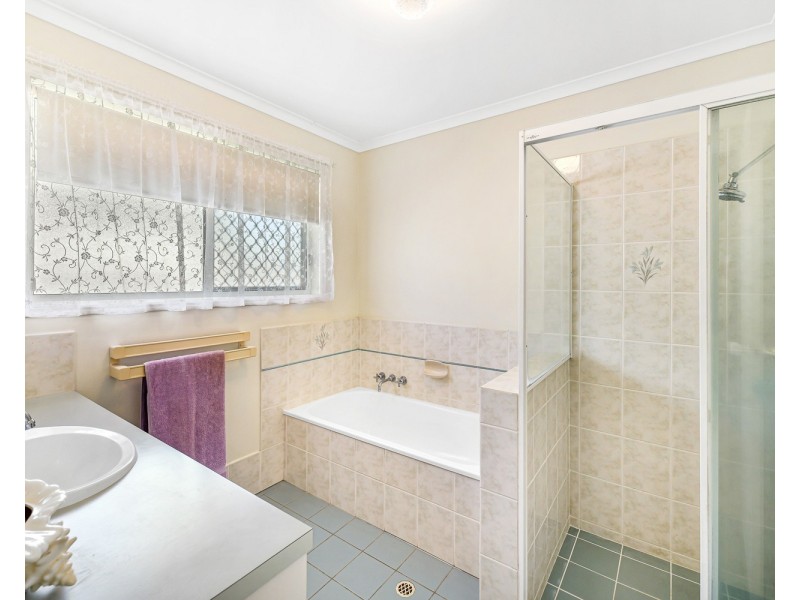 4 Jacqueline Court, Mount Coolum QLD 4573