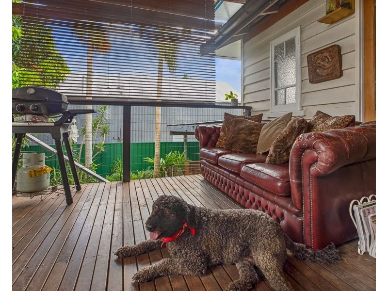 15 Railway Street, Yandina QLD 4561