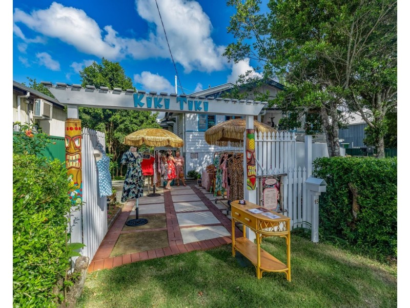 15 Railway Street, Yandina QLD 4561