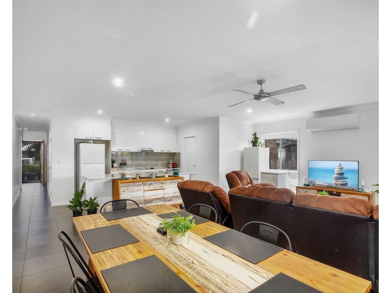 65 Ruby Crescent, Meridan Plains QLD 4551