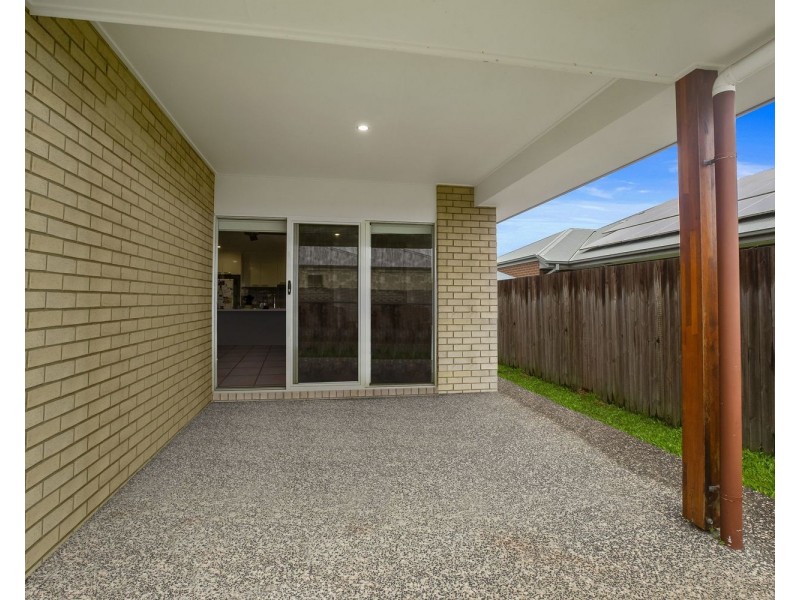 65 Ruby Crescent, Meridan Plains QLD 4551