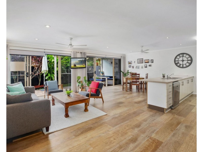 1/35 Maple Court, Yandina QLD 4561