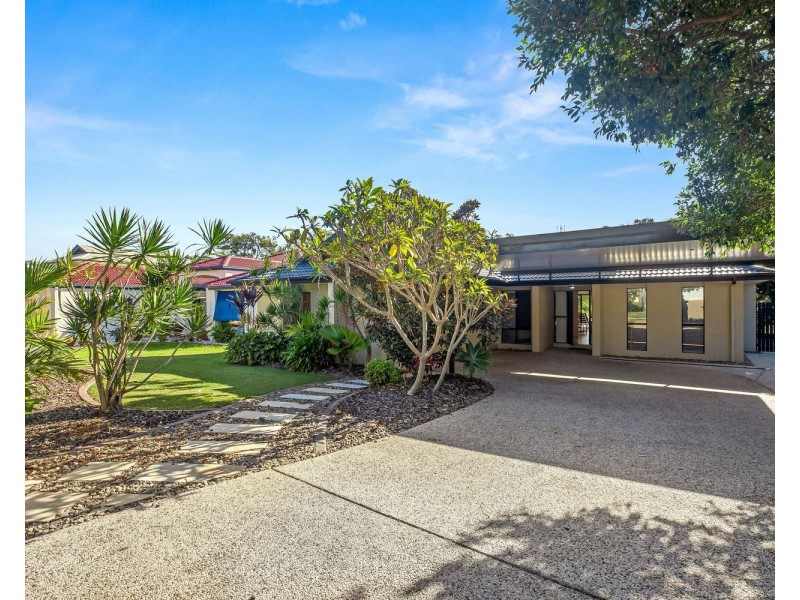 30 Longwood Drive, Peregian Springs QLD 4573