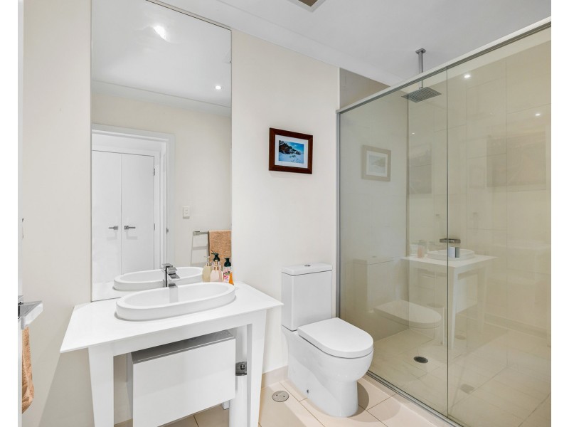 11 Terraces Court, Peregian Springs QLD 4573