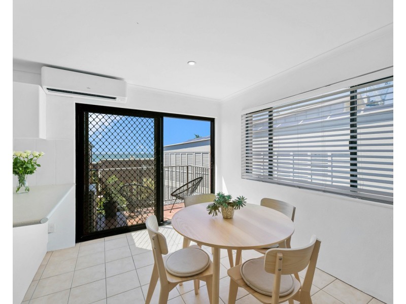 11/113-117 Coolum Terrace, Coolum Beach QLD 4573